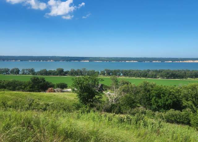 Property at 54619 Brody Dr, Crofton, NE 68730