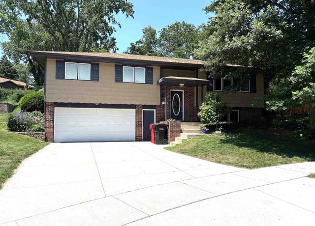 Property at 1505 Jo Ln, Yankton, SD 57078, 3 beds, 2 baths