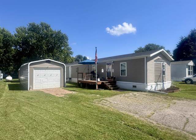 Property at 120 Par Ln, Yankton, SD 57078, 3 beds, 2 baths