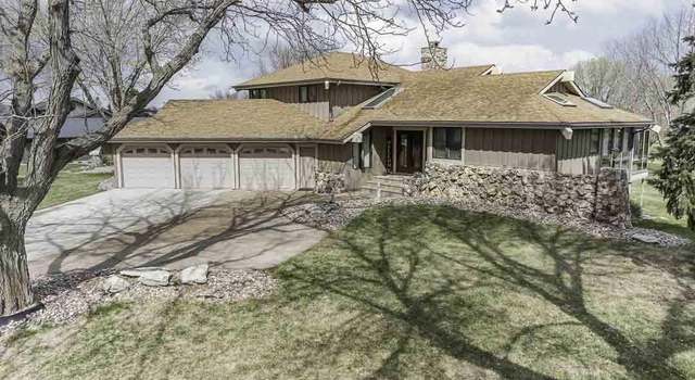 Photo of 2608 Mulberry St, Yankton, SD 57078
