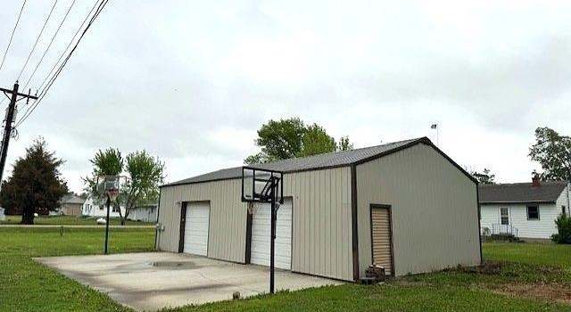 Photo of TBD W 18th Ave, Tyndall, SD 57066