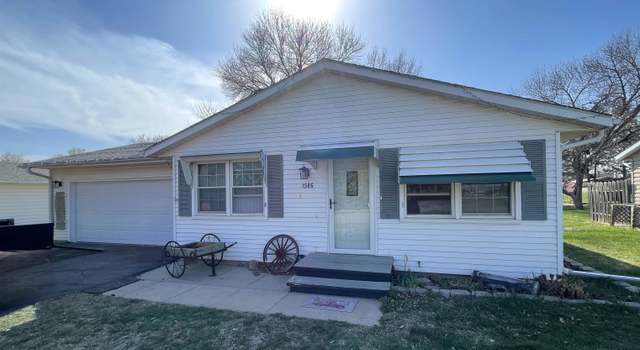 Photo of 1506 Oak St, Tyndall, SD 57066