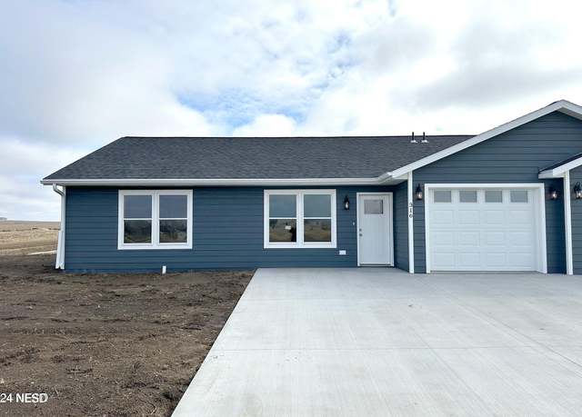 Property at 316 6th St N, Hayti, SD 57241, 3 beds, 2 baths