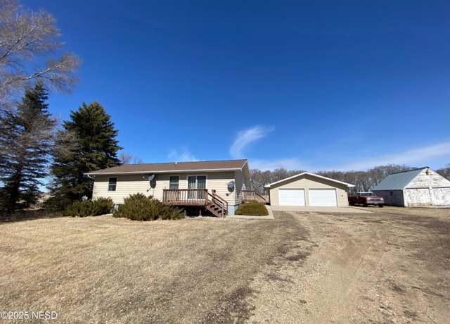 Property at 45058 161st St, Watertown, SD 57201, 3 beds, 1.5 baths