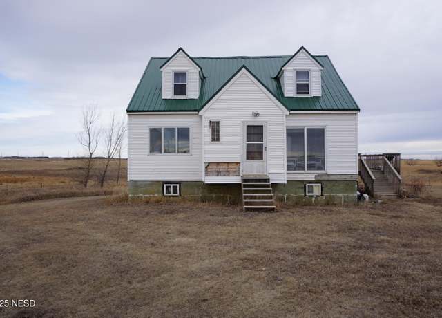 Property at 47704 175th St, Clear Lake, SD 57226, 3 beds, 2 baths