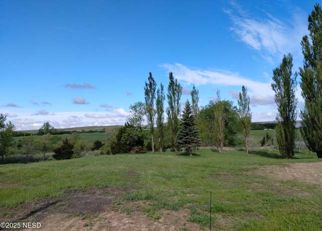 Property at 101 Grandview St, South Shore, SD 57263