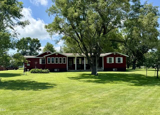 Property at 116 Main St, Labolt, SD 57246, 3 beds, 2 baths