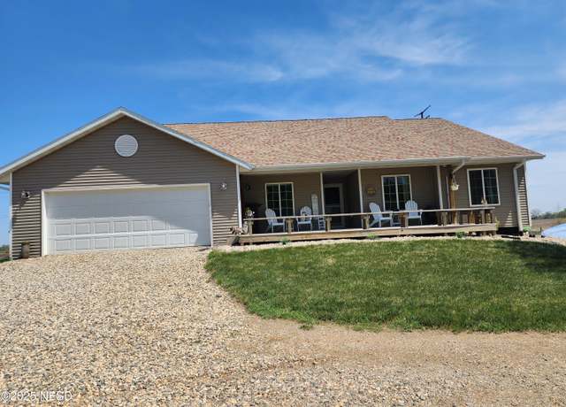 Property at 48438 Us-212 --, Revillo, SD 57259, 4 beds, 3 baths