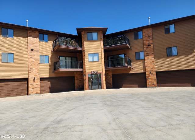 Property at 200 19th St SE #203, Watertown, SD 57201, 2 beds, 2 baths