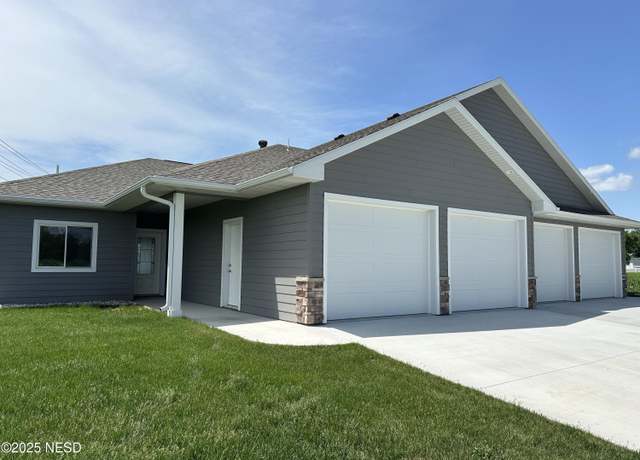 Property at 141 Meadow Dr NE, Watertown, SD 57201, 2 beds, 2 baths