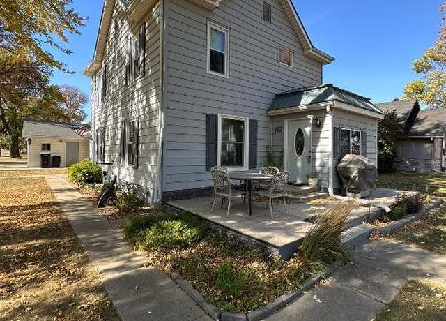 Property at 302 Kline Ave, Florence, SD 57235, 4 beds, 2 baths