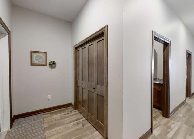 Property at 724 Stony Point Trl #1, Watertown, SD 57201, 2 beds, 2 baths