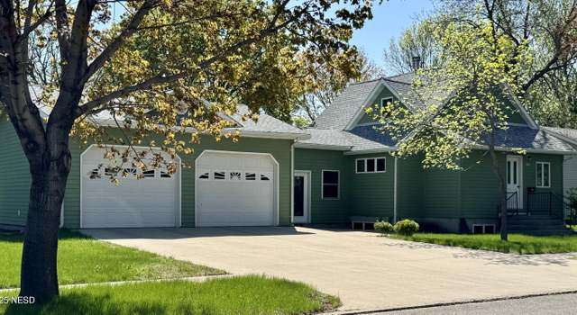 Photo of 513 S Grant St, Milbank, SD 57252
