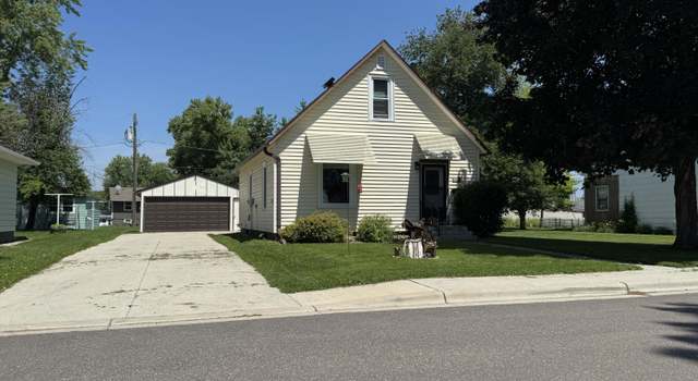 Photo of 217 W 7th Ave, Milbank, SD 57252