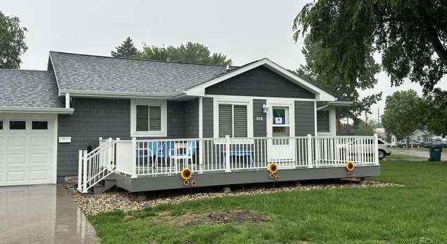 Photo of 312 N 1st St, Milbank, SD 57252