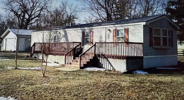 Photo of 502 3rd Ave, Wilmot, SD 57279