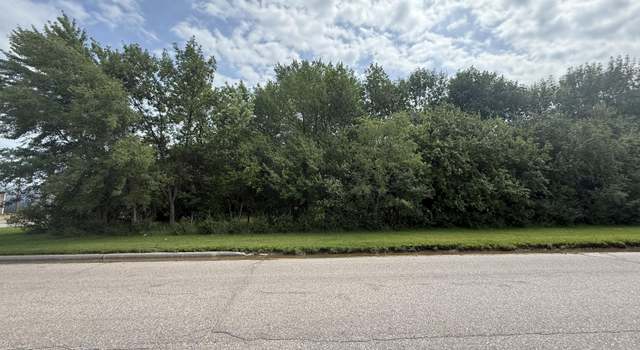 Photo of 1003 Industrial Dr, Milbank, SD 57252