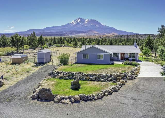 Property at 15204 Glenwood Pl, Weed, CA 96094, 2 beds, 2 baths