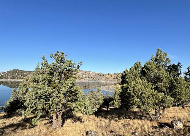 Property at Unit 2 Lot 35 Lakeshore Dr, Weed, CA 96094