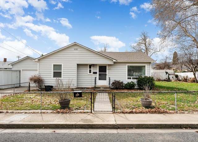 Property at 609 South St, Yreka, CA 96097, 2 beds, 1 bath
