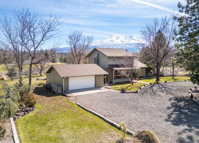 Property at 16834 Lake Shore Dr, Weed, CA 96094, 3 beds, 2 baths