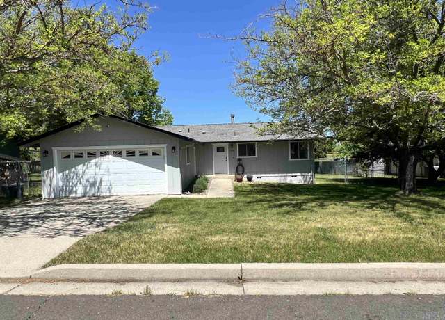 Property at 235 Scott St, Etna, CA 96027, 3 beds, 2 baths