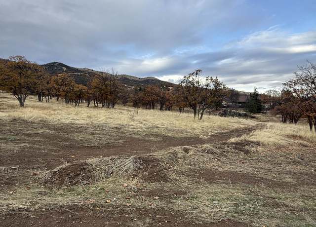 Property at 6 Acres Discovery St, Yreka, CA 96097