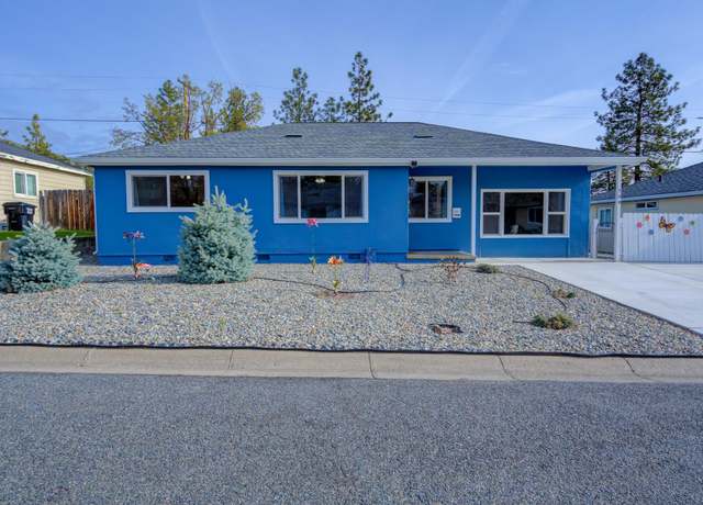Property at 704 Pioneer St, Yreka, CA 96097, 3 beds, 1 bath