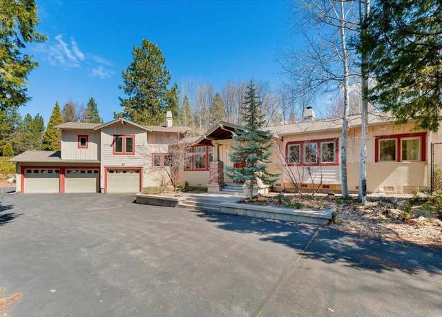 Property at 604 Monroe Way, Mt Shasta, CA 96067, 3 beds, 3.5 baths