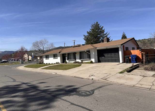Property at 1405 So Oregon St, Yreka, CA 96097, 3 beds, 2 baths
