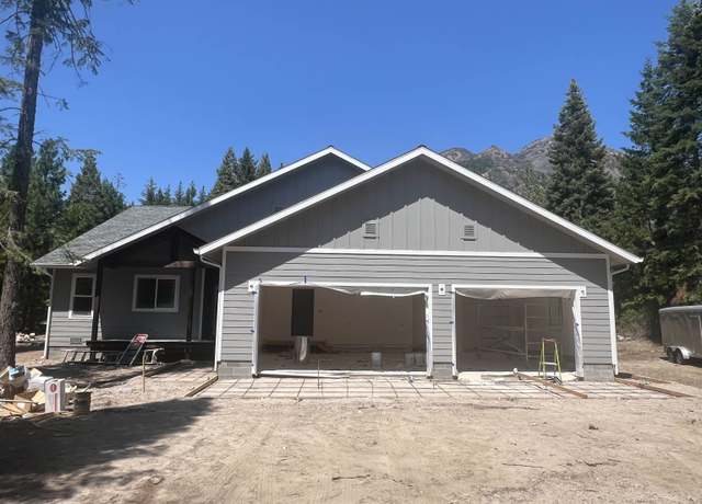Property at 457 Skyview Rd, Mt Shasta, CA 96067, 4 beds, 2.5 baths