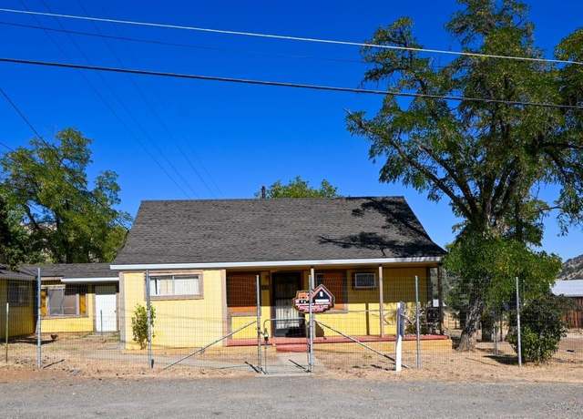 Property at 1439 Hawkinsville Humbug Rd, Yreka, CA 96097, 1 bed, 1 bath