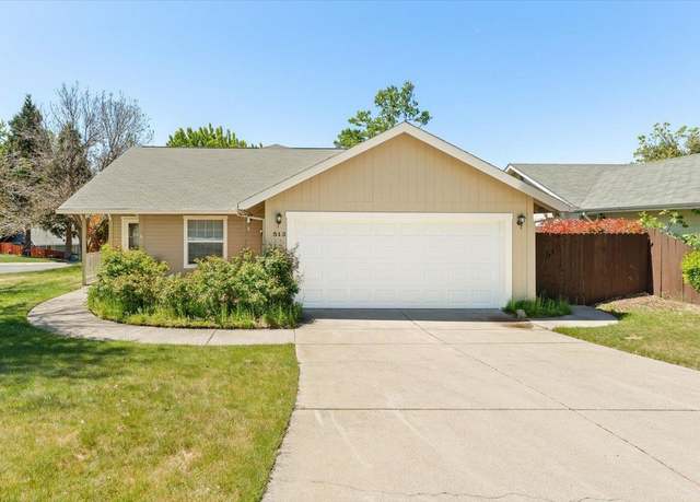 Property at 513 Meadow Ave, Mt Shasta, CA 96067, 3 beds, 2 baths