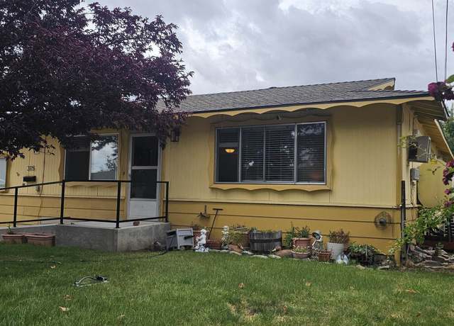 Property at 315 Florentine Blvd, Yreka, CA 96097, 4 beds, 2 baths