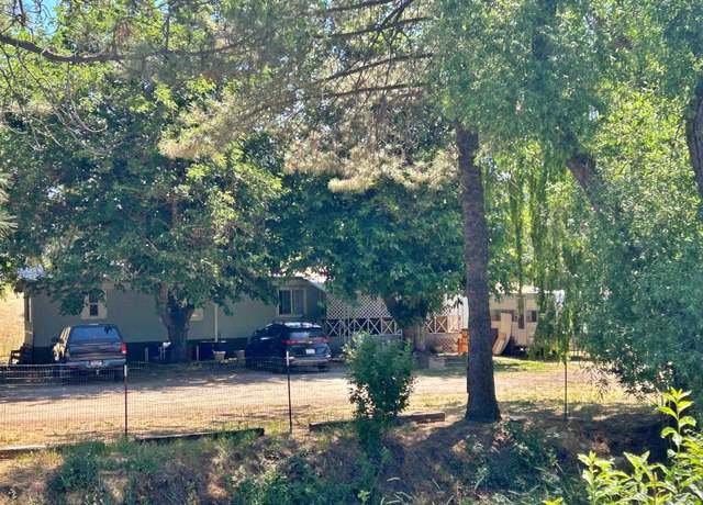 Property at 124 Rolling Hills Dr, Yreka, CA 96097