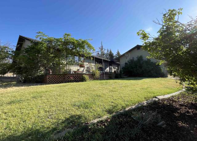 Property at 9712 Ager Beswick Rd, Montague, CA 96064, 3 beds, 2 baths