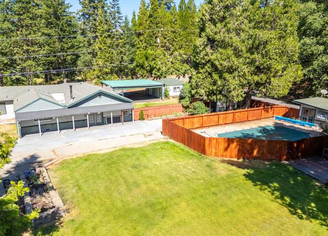 Property at 1608 Pine Grv, Mt Shasta, CA 96067, 4 beds, 2 baths