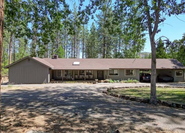 Property at 4304 Saint Rose Way, Yreka, CA 96097, 4 beds, 2 baths