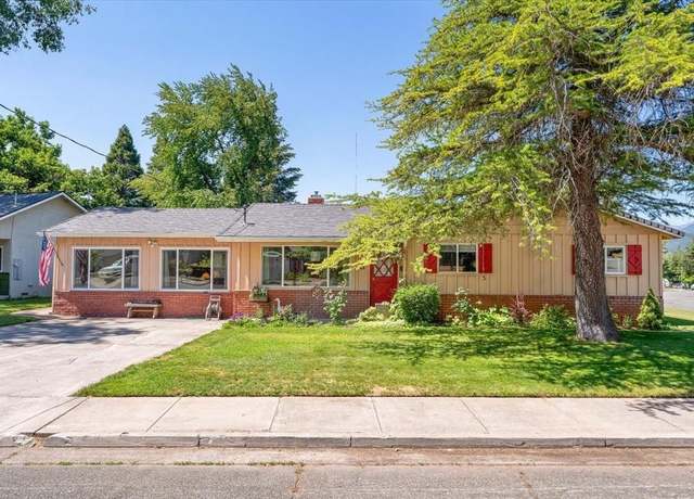 Property at 718 Buena Vista Ct, Mt Shasta, CA 96067, 3 beds, 2 baths