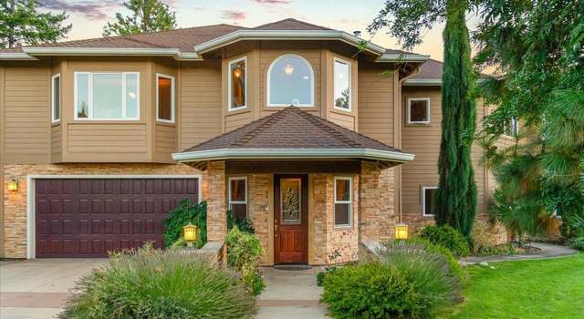 Photo of 852 Deas Way, Mt Shasta, CA 96067