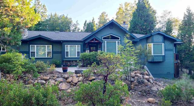 Photo of 611 Monroe Way, Mt Shasta, CA 96067