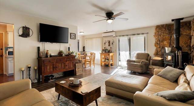 Photo of 17220 Douglas Ct, Weed, CA 96094