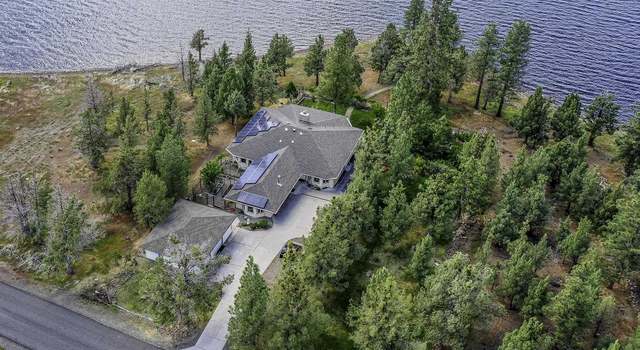 Photo of 4624 Rainbow Dr, Weed, CA 96094