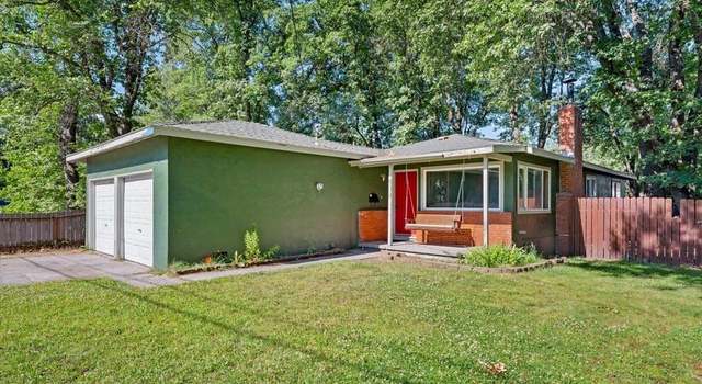 Photo of 809 Ski Bowl Dr, Mt Shasta, CA 96067