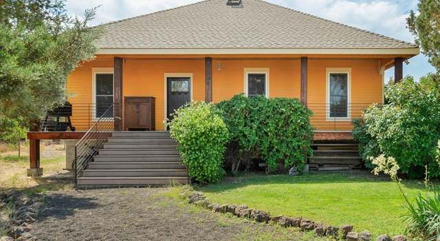 Photo of 8733 Bunny Ln, Montague, CA 96064