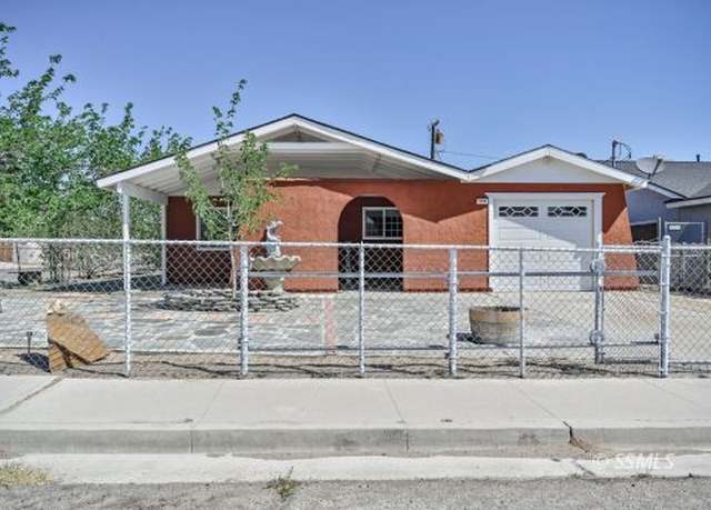 Property at 1040 W Maiposa, Ridgecrest, CA 93555, 3 beds, 2 baths