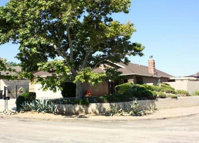 Property at 4313 Fiddleneck St St, Lake Isabella, CA 93240, 4 beds, 2 baths
