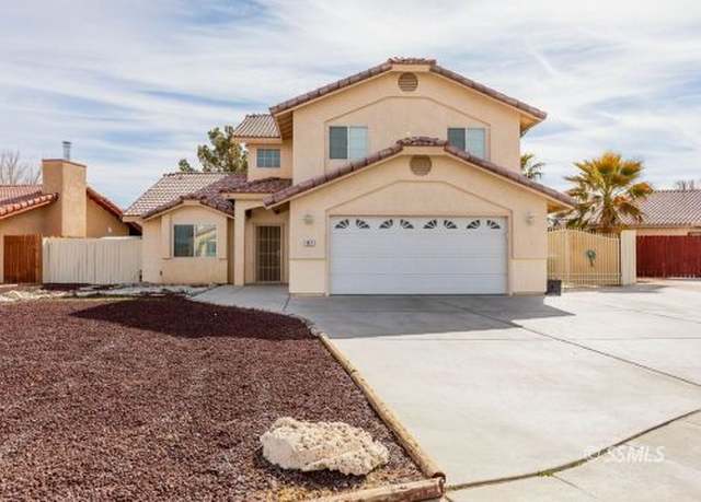 Property at 417 Marlene Ct, Ridgecrest, CA 93555, 3 beds, 2.5 baths