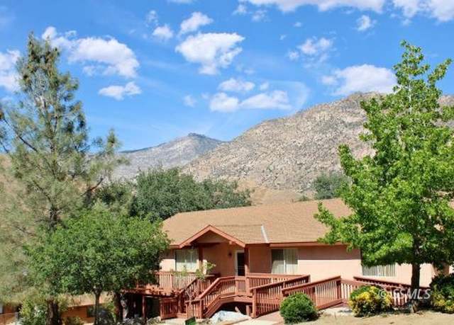 Property at 38 Spruce Avenue Ave, Kernville, CA 93238, 3 beds, 2 baths