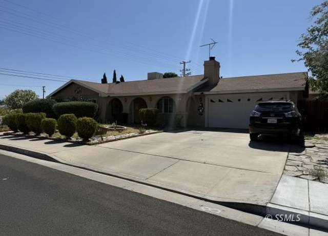 Property at 101 N American St, Ridgecrest, CA 93555, 3 beds, 2 baths